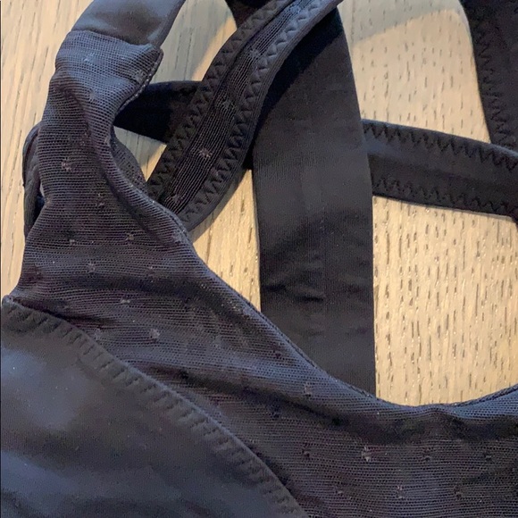 Lulu lemon running bra - Picture 2 of 3